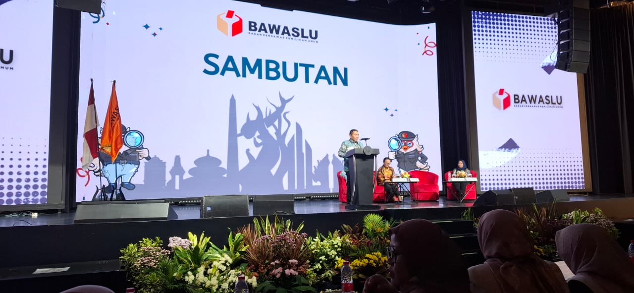 Pembukaan kegiatan Oleh Pekerti Luhur Kepala Biro Keuangan dan BMN Sekertariat Jendra Bawaslu RI