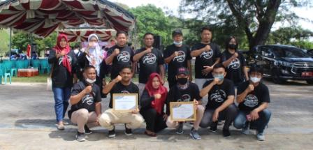 Humas Bawaslu Pohuwato Boyong 2 Penghargaan