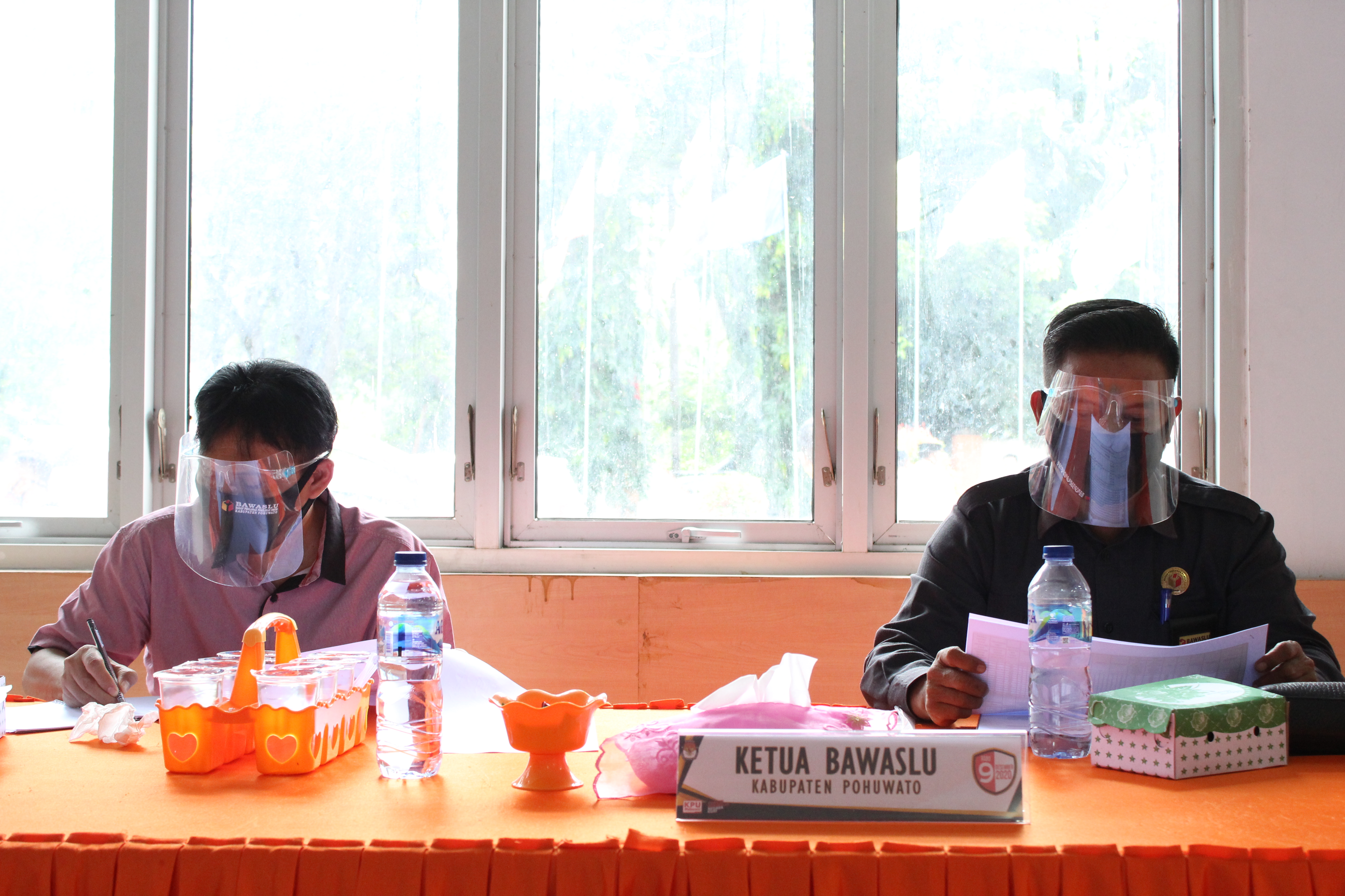 Pimpinan bawaslu pohuwato hadiri Rapat Pleno Terbuka Rekapitulasi Hasil Verifikasi Faktual