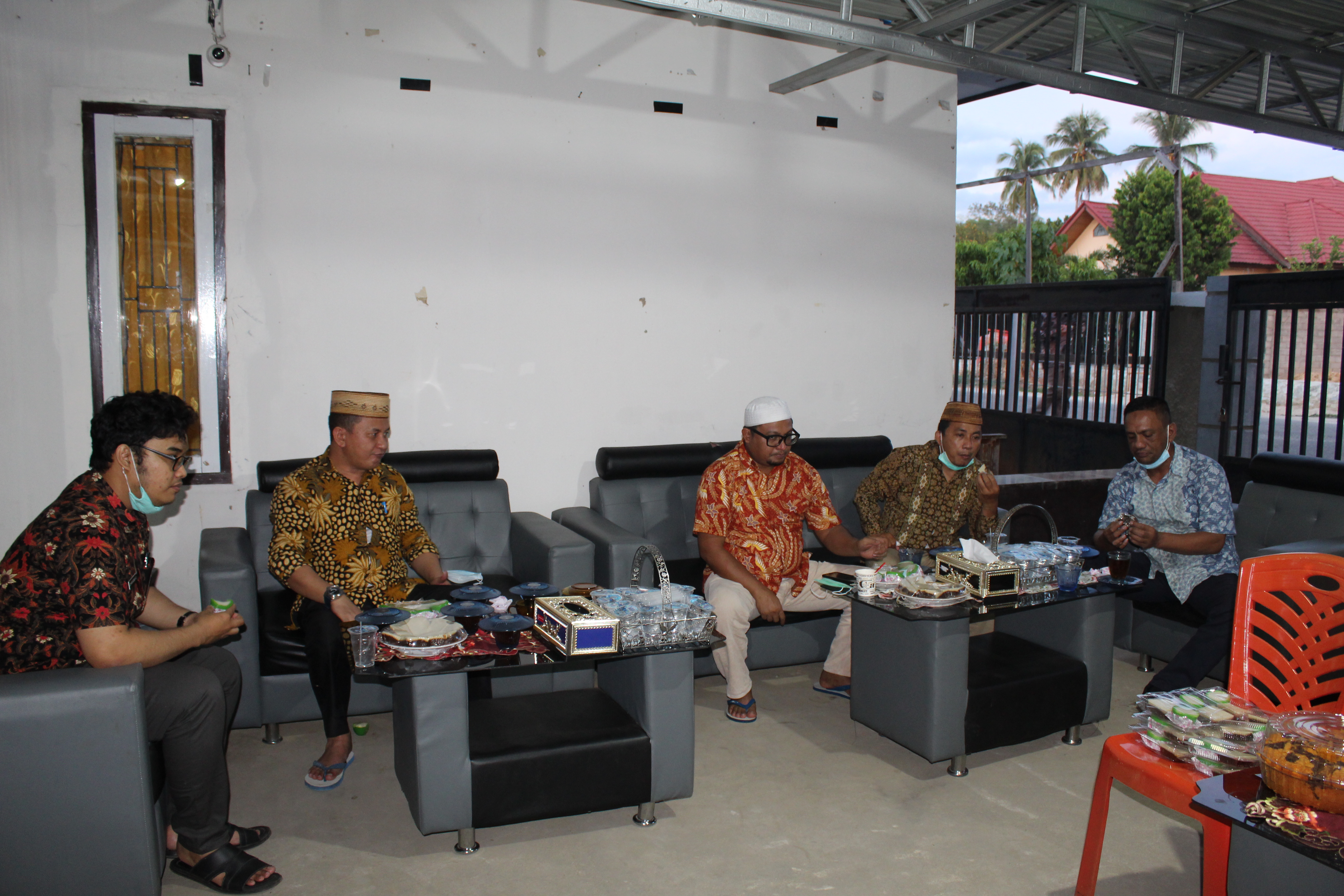 Serunya Bukber Keluarga Besar Bawaslu