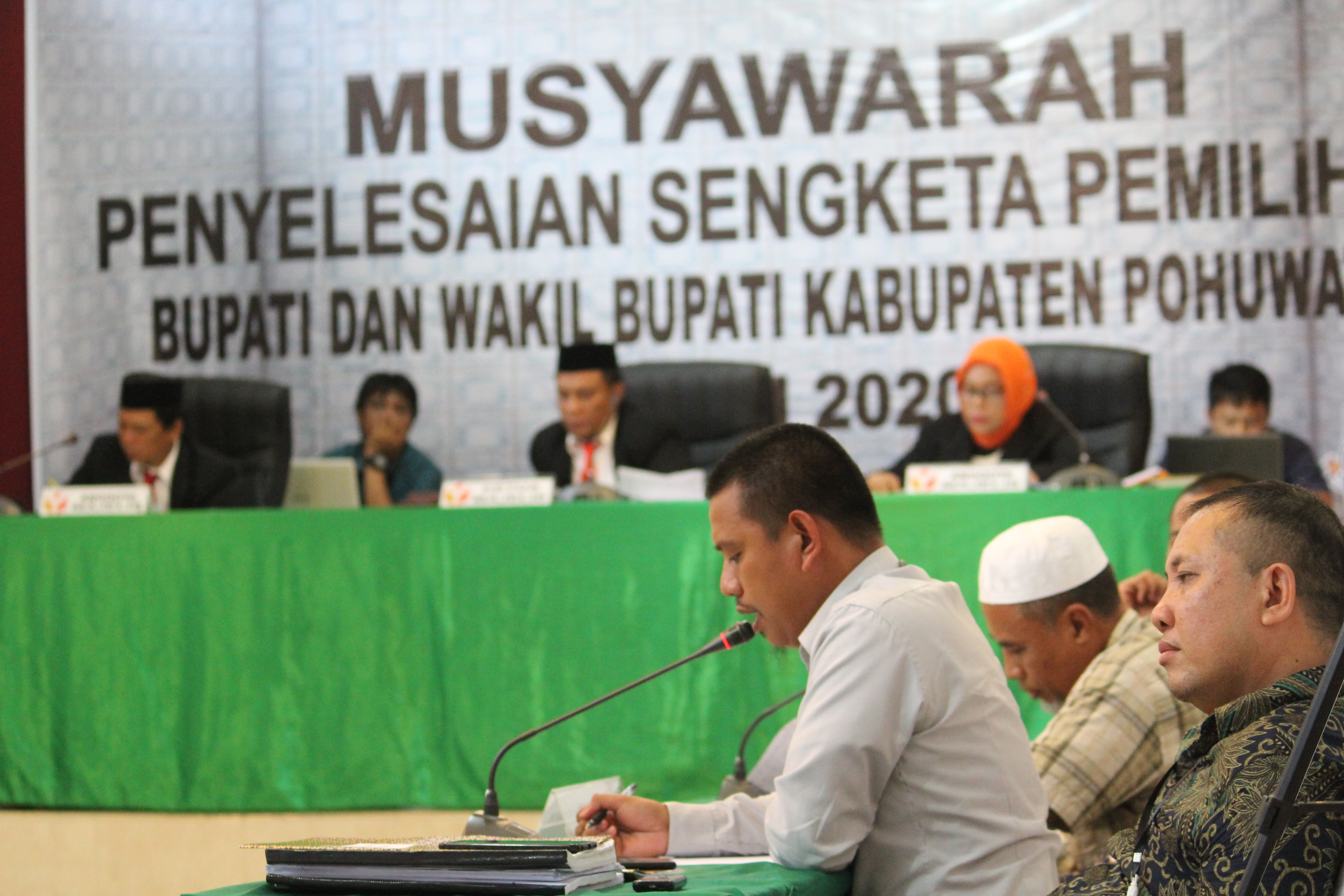 SIDANG MUSYAWARAH LANJUTAN  : PEMBACAAN JAWABAN TERMOHON & PEMBUKTIAN PIHAK PEMOHON