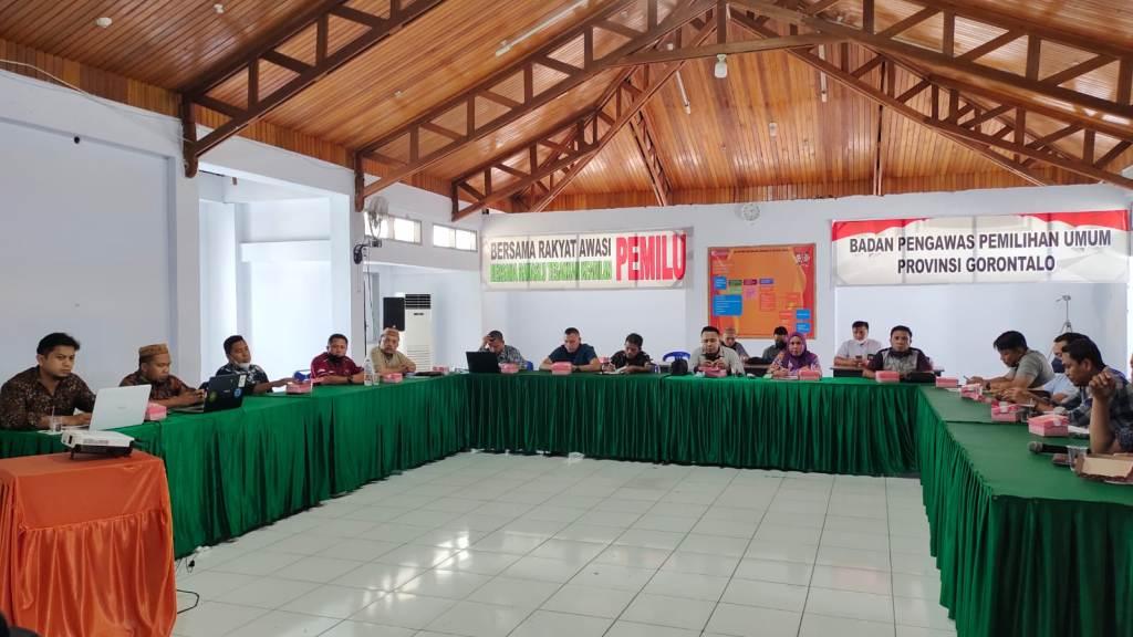 Zubair. Usulkan Peraturan harus mengatur tentang Pengamanan dalam Investigasi Dugaan Pelanggaran dan Pasal yang mengatur tantang In Absensia