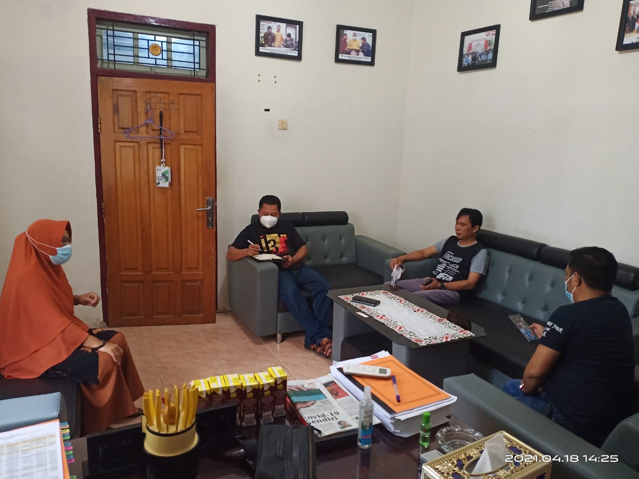 Koordinator Sekretariat Bawaslu Kabupaten Pohuwato,  Hadiri Rapat Perdana