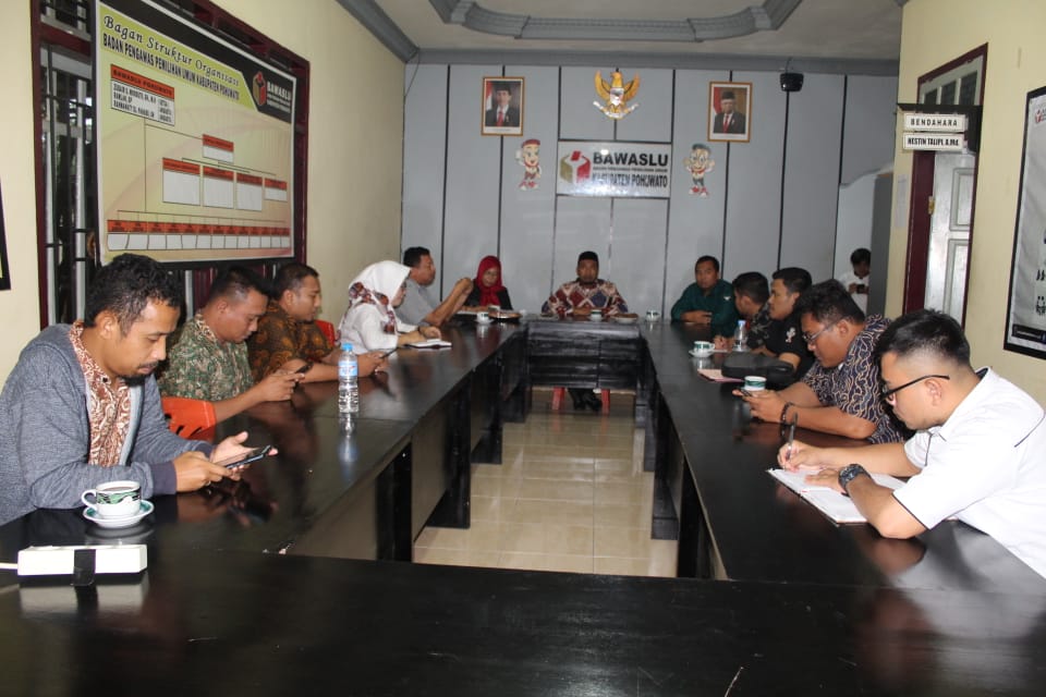 Tim Asistensi Sengketa Bawaslu RI Kunjungi Bawaslu Kabupaten Pohuwato
