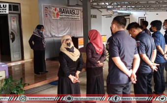 Beri arahan pada apel pagi, Rahmawaty : ada sanksi bagi Pegawai tidak hadir tanpa keterangan