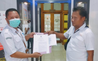 Rahmat terima SK Bupati Pohuwato; Semua Butuh Peran dan Keseriusan Kita Bersama