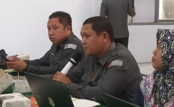 Rahmat Paparkan Pelaksanaan Program/Kegiatan pada Rapat Evaluasi Pelaksanaan Anggaran Triwulan II
